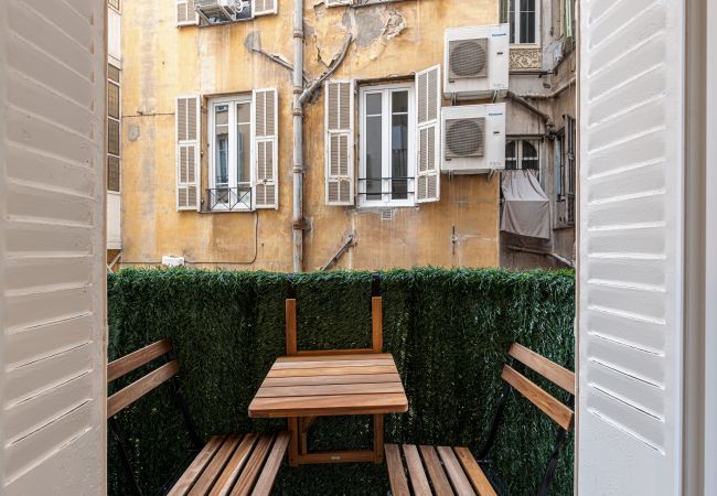 Apartment in Nice - Lovely renovated flat - City centre - A/C  Apartment in Nice - Lovely renovated flat - City centre - A/C