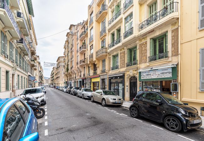 Apartment in Nice - Lovely renovated flat - City centre - A/C  Apartment in Nice - Lovely renovated flat - City centre - A/C