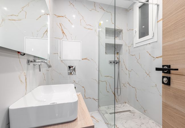 Apartment in Nice - Modern 2 Bedrooms - A/C Apartment in Nice - Modern 2 Bedrooms - A/C