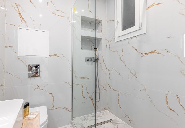 Apartment in Nice - Modern 2 Bedrooms - A/C Apartment in Nice - Modern 2 Bedrooms - A/C