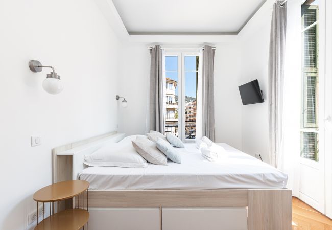Apartment in Nice - Modern 2 Bedrooms - A/C Apartment in Nice - Modern 2 Bedrooms - A/C