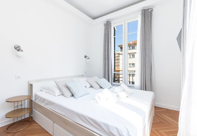 Apartment in Nice - Modern 2 Bedrooms - A/C Apartment in Nice - Modern 2 Bedrooms - A/C