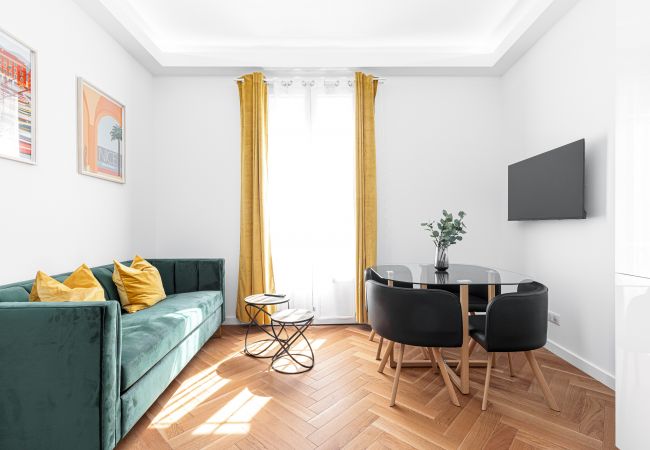  in Nice - Modern 2 Bedrooms - A/C