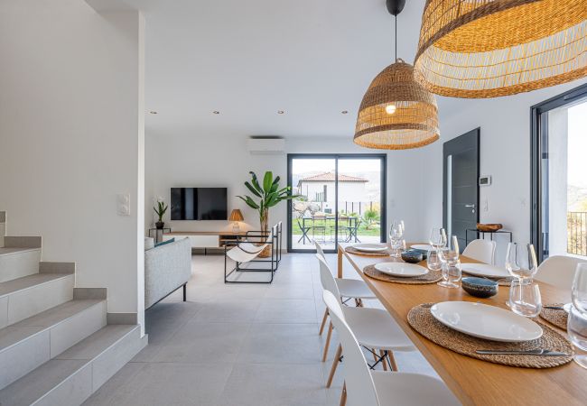 Villa in Colomars - Villa RIVIERA - New between sea and mountains Villa in Colomars - Villa RIVIERA - New between sea and mountains