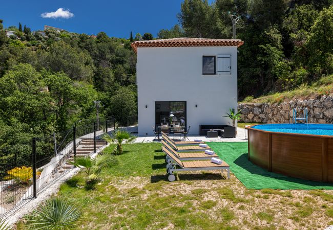 Villa in Colomars - Villa RIVIERA - New between sea and mountains Villa in Colomars - Villa RIVIERA - New between sea and mountains