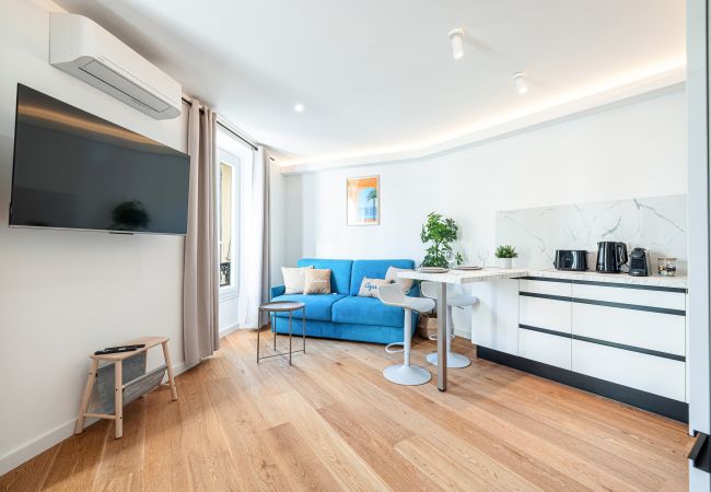 Studio in Nice - Studio Old Town - Renovated - A/C Studio in Nice - Studio Old Town - Renovated - A/C
