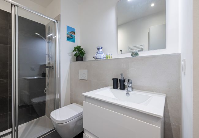 Studio in Nice - New Studio City Center - A/C Studio in Nice - New Studio City Center - A/C