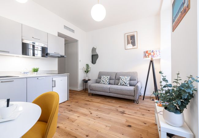 Studio in Nice - New Studio City Center - A/C Studio in Nice - New Studio City Center - A/C