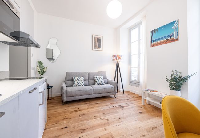 Studio in Nice - New Studio City Center - A/C Studio in Nice - New Studio City Center - A/C