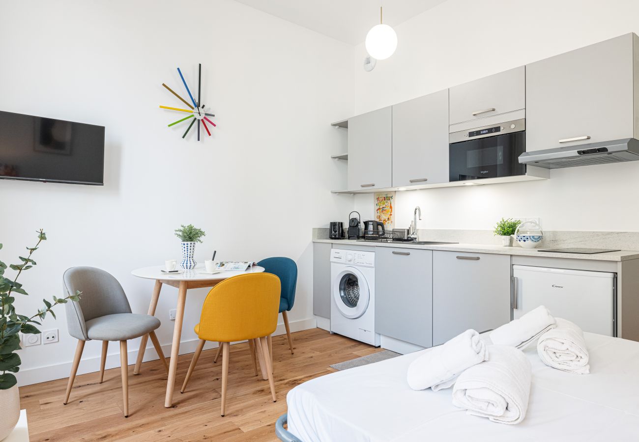 Studio in Nice - New Studio City Center - A/C Studio in Nice - New Studio City Center - A/C