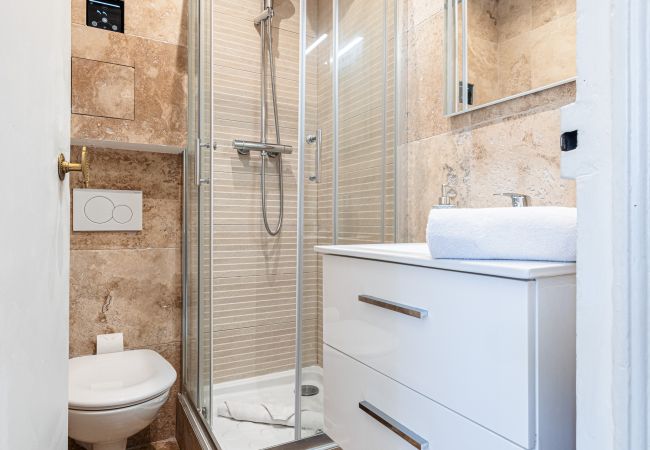 Studio in Nice - Bohemian studio - Port district Studio in Nice - Bohemian studio - Port district