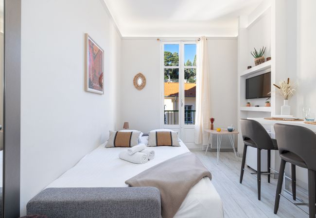 Studio in Nice - Bohemian studio - Port district Studio in Nice - Bohemian studio - Port district