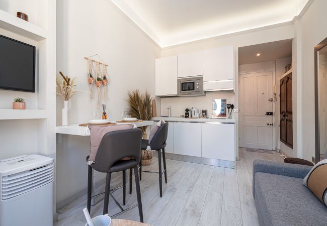 Studio in Nice - Bohemian studio - Port district Studio in Nice - Bohemian studio - Port district