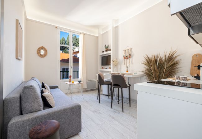 Studio in Nice - Bohemian studio - Port district Studio in Nice - Bohemian studio - Port district