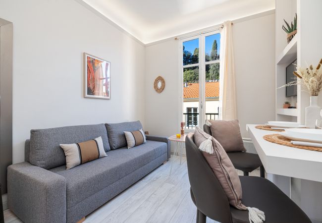 Studio in Nice - Bohemian studio - Port district Studio in Nice - Bohemian studio - Port district