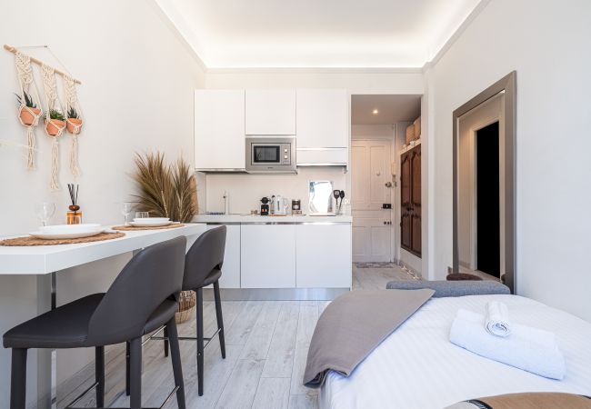 Studio in Nice - Bohemian studio - Port district Studio in Nice - Bohemian studio - Port district