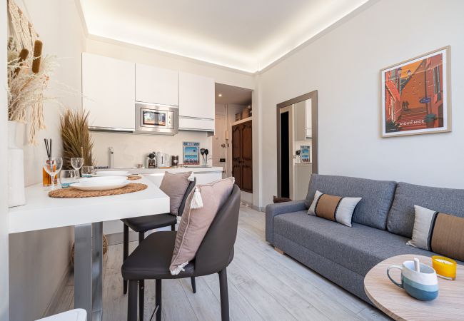 Studio in Nice - Bohemian studio - Port district Studio in Nice - Bohemian studio - Port district