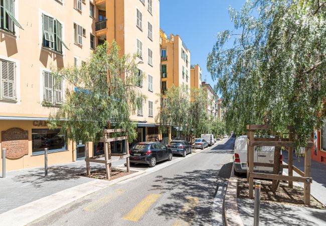 Studio in Nice - Bohemian studio - Port district Studio in Nice - Bohemian studio - Port district