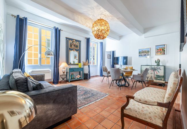 Apartment in Nice - Superb 3-room apartment - Air-conditioned - Old Town Apartment in Nice - Superb 3-room apartment - Air-conditioned - Old Town