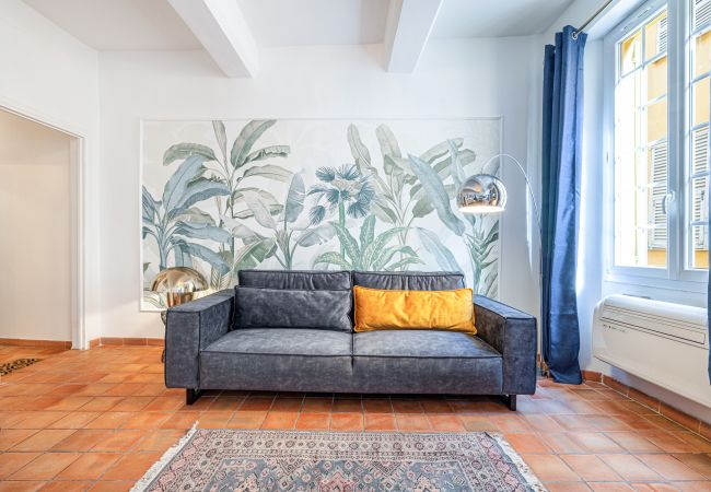 Apartment in Nice - Superb 3-room apartment - Air-conditioned - Old Town Apartment in Nice - Superb 3-room apartment - Air-conditioned - Old Town