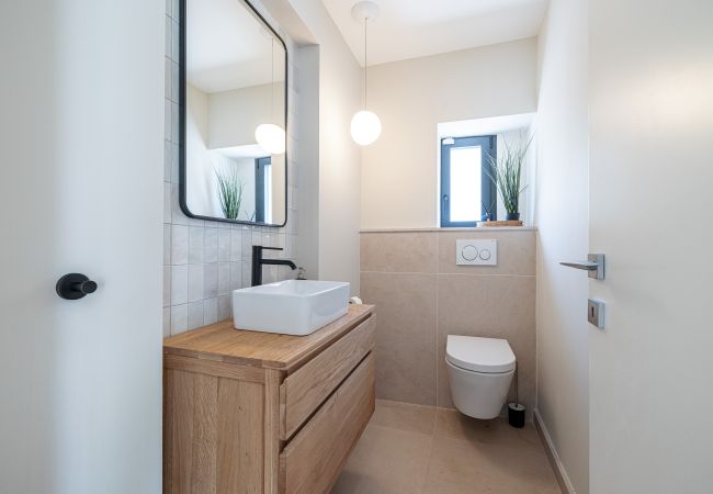 Villa in Mougins - Unique Villa - Contemporary - Swimming pool - Air conditioning Villa in Mougins - Unique Villa - Contemporary - Swimming pool - Air conditioning