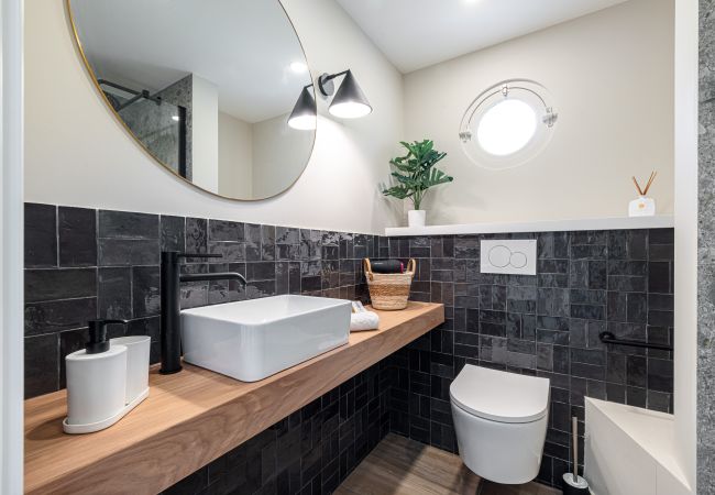 Villa in Mougins - Unique Villa - Contemporary - Swimming pool - Air conditioning Villa in Mougins - Unique Villa - Contemporary - Swimming pool - Air conditioning