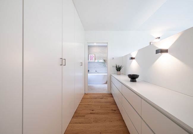 Villa in Mougins - Unique Villa - Contemporary - Swimming pool - Air conditioning Villa in Mougins - Unique Villa - Contemporary - Swimming pool - Air conditioning