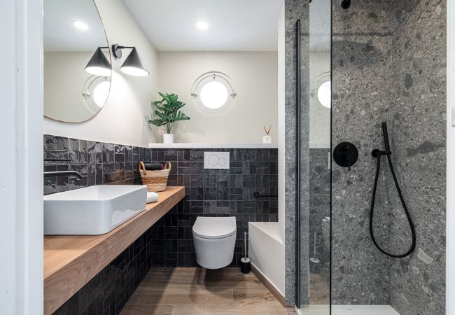 Villa in Mougins - Unique Villa - Contemporary - Swimming pool - Air conditioning Villa in Mougins - Unique Villa - Contemporary - Swimming pool - Air conditioning