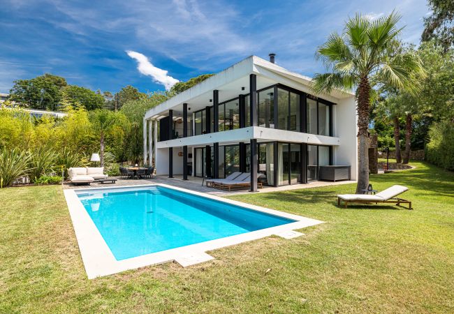 Villa/Dettached house in Mougins - Unique Villa - Contemporary - Swimming pool - Air conditioning