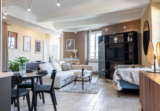 Apartment in Nice - Beautiful apartment - Ideal for family stay - A/C Apartment in Nice - Beautiful apartment - Ideal for family stay - A/C