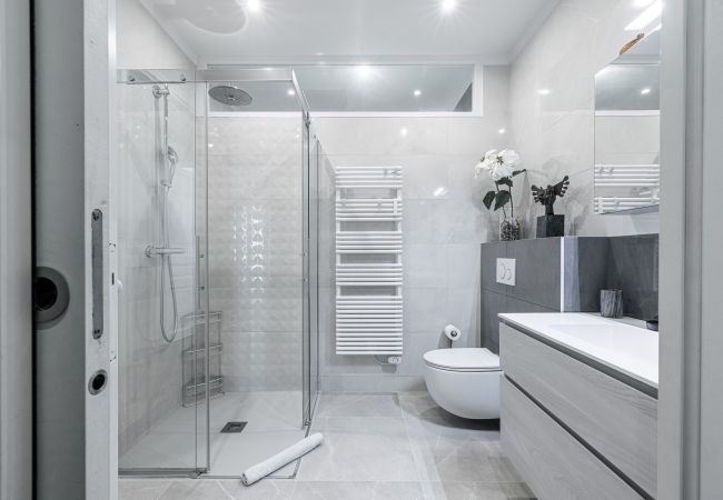 Apartment in Nice - Sublime 140m2 apartment - AC - Near the sea Apartment in Nice - Sublime 140m2 apartment - AC - Near the sea