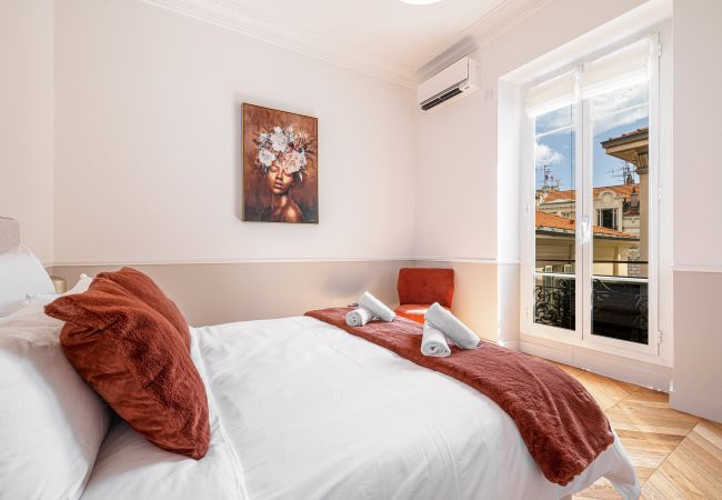 Apartment in Nice - Sublime 140m2 apartment - AC - Near the sea Apartment in Nice - Sublime 140m2 apartment - AC - Near the sea