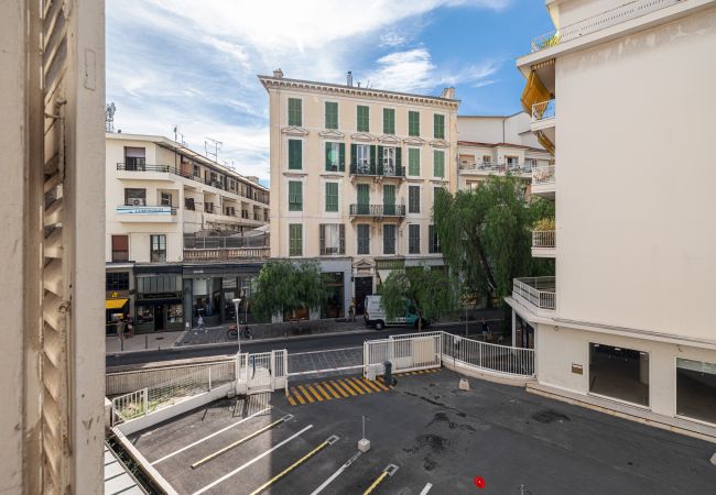 Apartment in Nice - Beautiful apartment - Carré d'Or - A/C Apartment in Nice - Beautiful apartment - Carré d'Or - A/C
