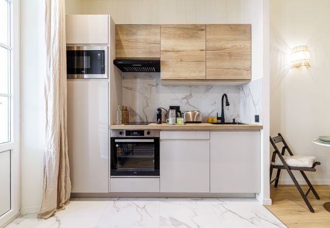 Apartment in Nice - Beautiful 1 bedroom apt - AC - Near train station Apartment in Nice - Beautiful 1 bedroom apt - AC - Near train station