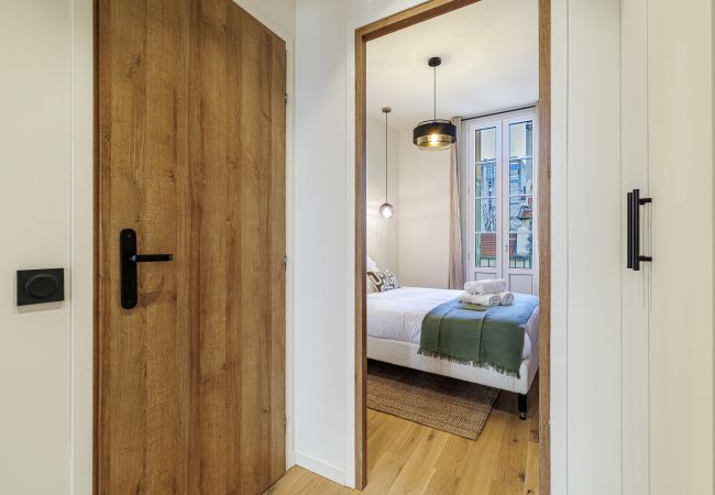 Apartment in Nice - Beautiful 1 bedroom apt - AC - Near train station Apartment in Nice - Beautiful 1 bedroom apt - AC - Near train station