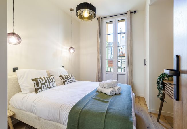 Apartment in Nice - Beautiful 1 bedroom apt - AC - Near train station Apartment in Nice - Beautiful 1 bedroom apt - AC - Near train station