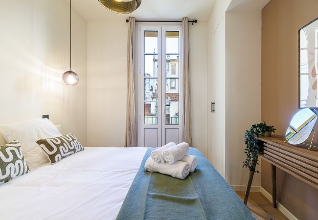 Apartment in Nice - Beautiful 1 bedroom apt - AC - Near train station Apartment in Nice - Beautiful 1 bedroom apt - AC - Near train station
