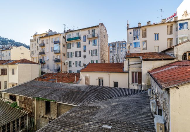 Apartment in Nice - Beautiful 1 bedroom apt - AC - Near train station Apartment in Nice - Beautiful 1 bedroom apt - AC - Near train station