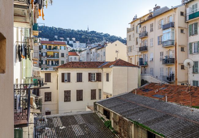 Apartment in Nice - Beautiful 1 bedroom apt - AC - Near train station Apartment in Nice - Beautiful 1 bedroom apt - AC - Near train station