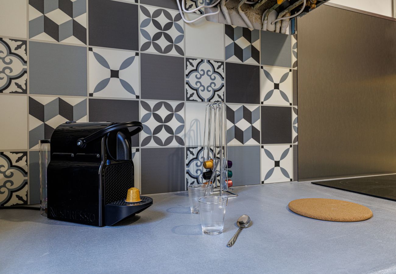 Apartment in Nice - Spacious apartment - Port District - 6 people Apartment in Nice - Spacious apartment - Port District - 6 people