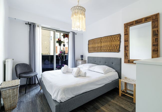 Apartment in Nice - Very beautiful apartment - Terrace - 6people Apartment in Nice - Very beautiful apartment - Terrace - 6people