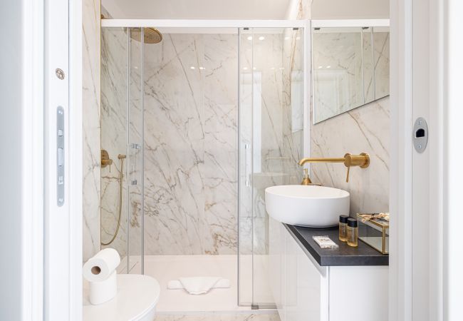 Villa in Mougins - Luxury Villa in Mougins – Pool, Spa and Elegance Villa in Mougins - Luxury Villa in Mougins – Pool, Spa and Elegance