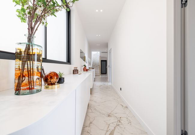 Villa in Mougins - Luxury Villa in Mougins – Pool, Spa and Elegance Villa in Mougins - Luxury Villa in Mougins – Pool, Spa and Elegance