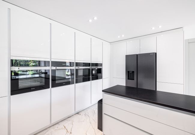 Villa in Mougins - Luxury Villa in Mougins – Pool, Spa and Elegance Villa in Mougins - Luxury Villa in Mougins – Pool, Spa and Elegance