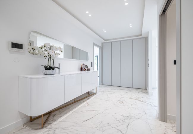 Villa in Mougins - Luxury Villa in Mougins – Pool, Spa and Elegance Villa in Mougins - Luxury Villa in Mougins – Pool, Spa and Elegance