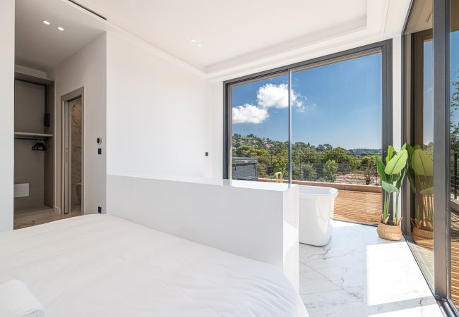 Villa in Mougins - Luxury Villa in Mougins – Pool, Spa and Elegance Villa in Mougins - Luxury Villa in Mougins – Pool, Spa and Elegance