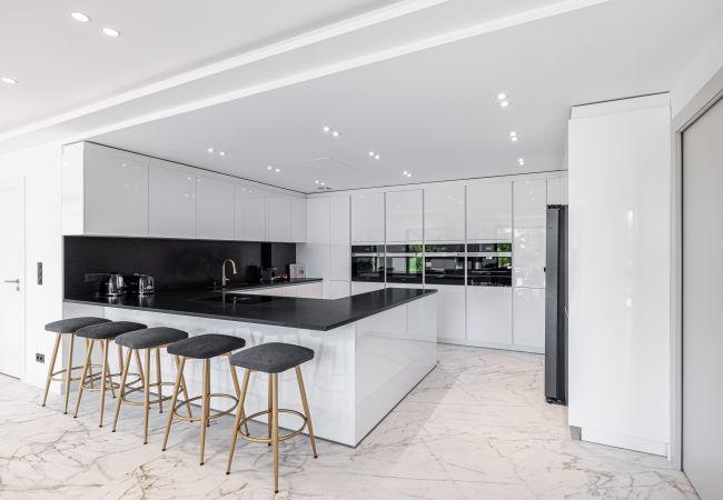 Villa in Mougins - Luxury Villa in Mougins – Pool, Spa and Elegance Villa in Mougins - Luxury Villa in Mougins – Pool, Spa and Elegance