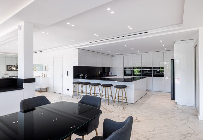 Villa in Mougins - Luxury Villa in Mougins – Pool, Spa and Elegance Villa in Mougins - Luxury Villa in Mougins – Pool, Spa and Elegance