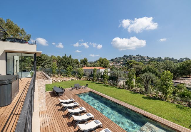 Villa in Mougins - Luxury Villa in Mougins – Pool, Spa and Elegance Villa in Mougins - Luxury Villa in Mougins – Pool, Spa and Elegance