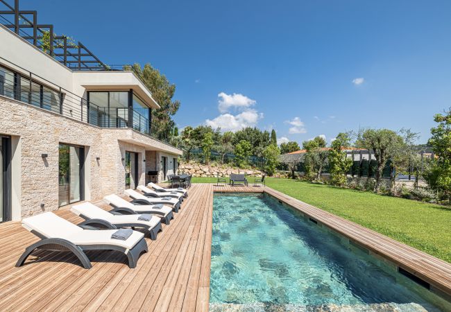 Villa in Mougins - Luxury Villa in Mougins – Pool, Spa and Elegance Villa in Mougins - Luxury Villa in Mougins – Pool, Spa and Elegance